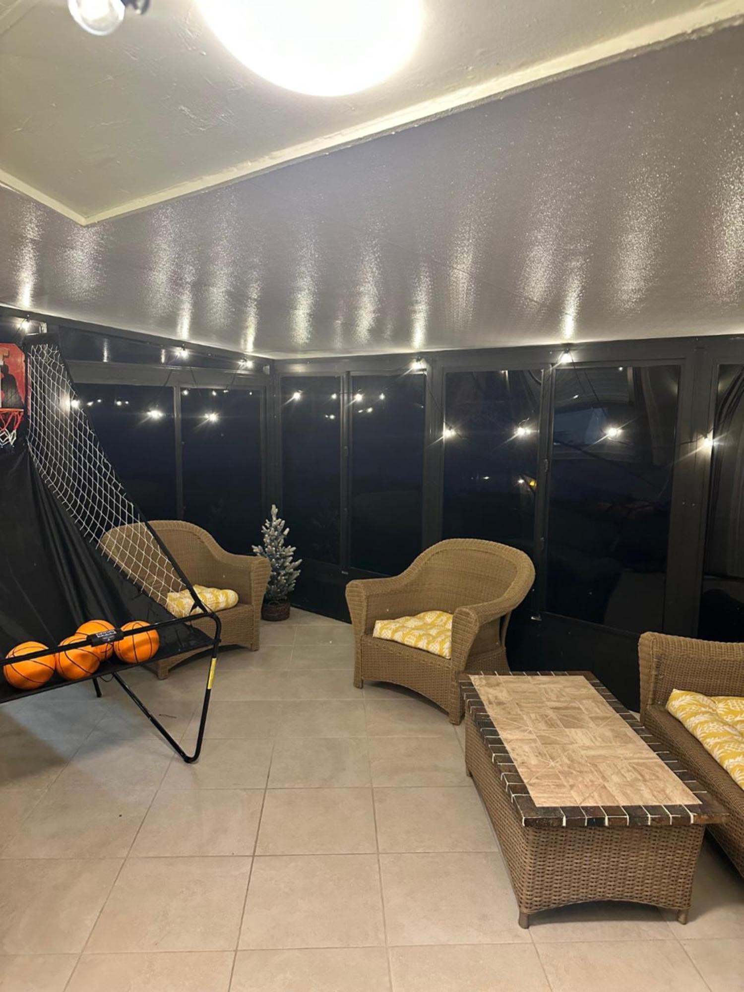 Freshly Remodeled 1970'S Single Story Villa North North Naples Extérieur photo